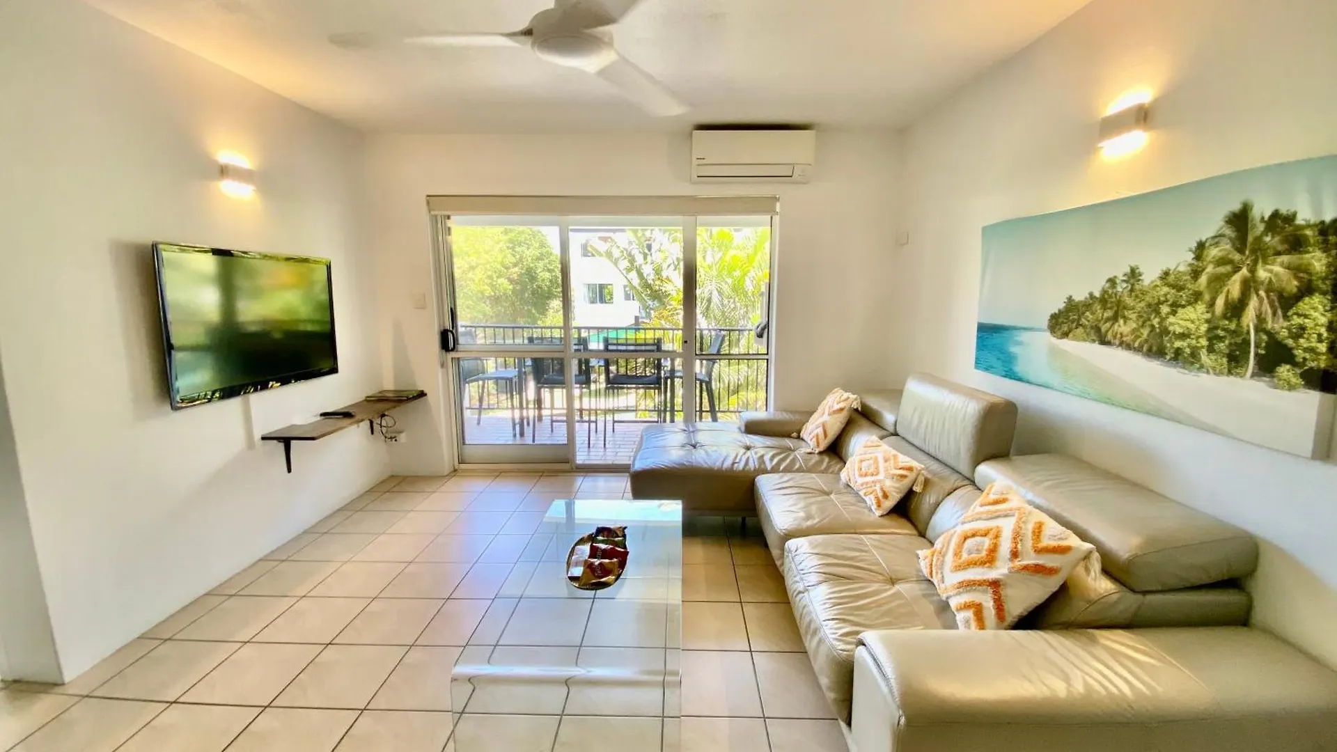 Reef Gateway Apartments Cairns Aparthotel