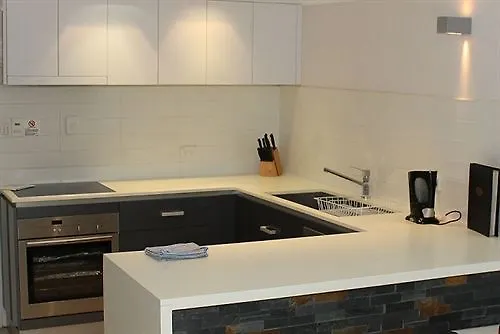 Reef Gateway Apartments Cairns 4*,