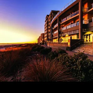 Apartment Glenelg Seaside - Free Car Park 