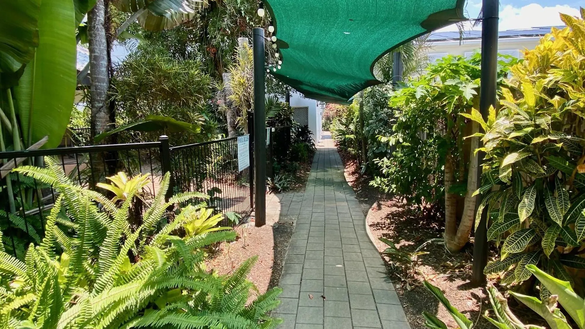 Reef Gateway Apartments Cairns