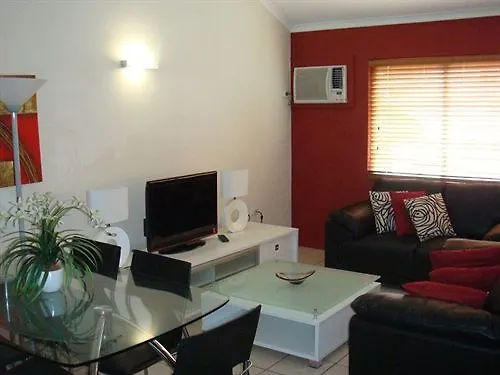 Reef Gateway Apartments Кэрнс